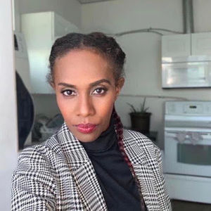 Meet your Posher, Amelia